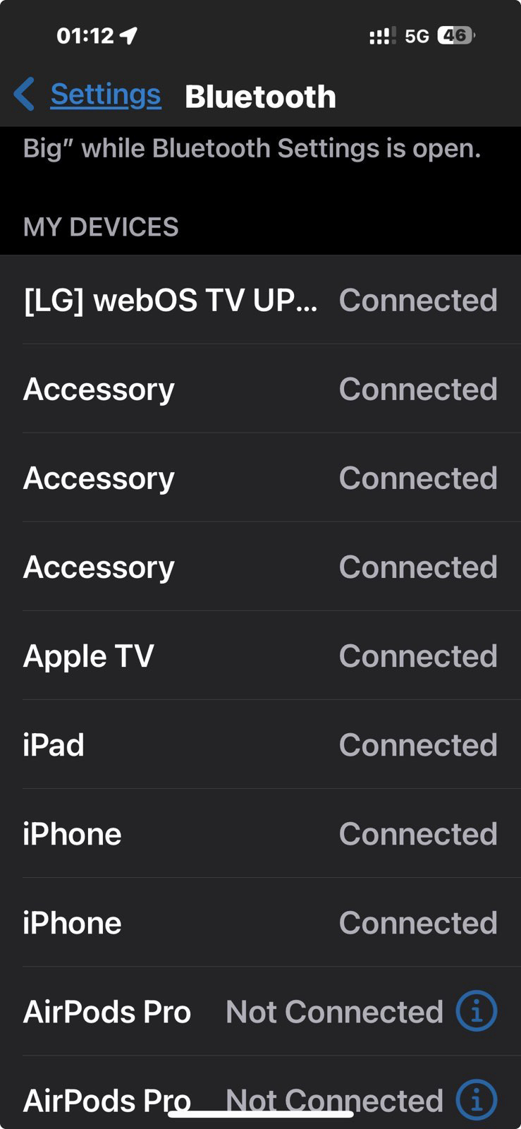 iOS Bluetooth Settings — eight Connected, then seven, no (i) on those rows